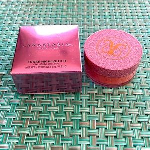 Anastasia Loose highlighter-peach Fizz